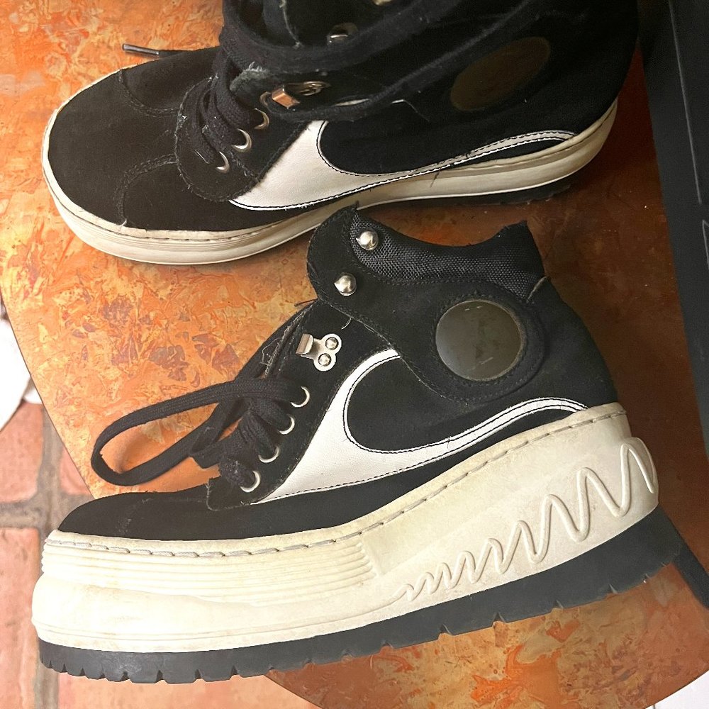 RARE Vintage 90's Suede Leather Platform Club Shoes Women's 8.5